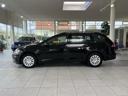 Schwarz Gebraucht 2019 VW Golf VII Kombi | 8.990 € (Guter Preis)