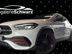Weiß Gebraucht 2020 Mercedes GLA200 AMG SUV | 36.850 € (Etwas zu teuer)