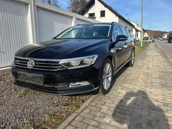 Schwarz Gebraucht 2015 VW Passat Comfortline Kombi | 12.799 € (Guter Preis)