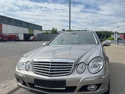 Silber Gebraucht 2006 Mercedes E200 Elegance Limousine | 6.900 € (Fairer Preis)
