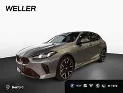 Skyscraper grau (grau) Neu 2025 BMW 118 Comfort Edition Kleinwagen | 46.610 €
