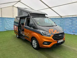 Grau Gebraucht 2023 Ford Transit Custom Nugget Van / Kleinbus | 57.300 € (Fairer Preis)