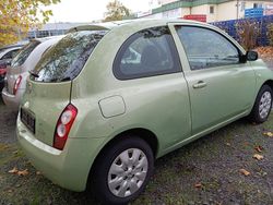 Grün Gebraucht 2004 Nissan Micra Kleinwagen | 500 € (Superpreis)