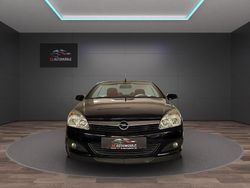 Schwarz Gebraucht 2010 Opel Astra Cabriolet Cabrio | 7.999 €