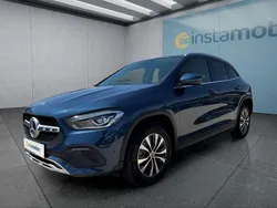 Blau Gebraucht 2022 Mercedes GLA250 SUV | 33.549 € (Fairer Preis)