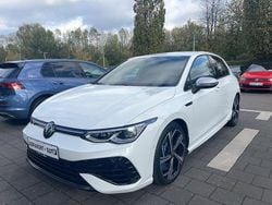 Pure white Gebraucht 2023 VW Golf VIII R Limousine | 36.890 € (Guter Preis)