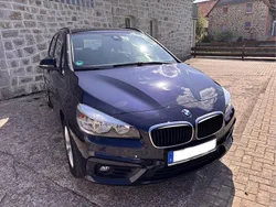Blau Gebraucht 2016 BMW 216 Active Tourer Van / Kleinbus | 13.500 € (Fairer Preis)