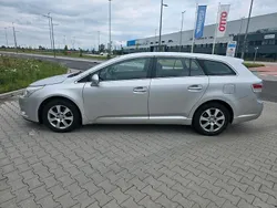 Grau Gebraucht 2010 Toyota Avensis Kombi | 4.300 € (Fairer Preis)