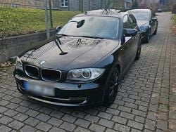 Schwarz Gebraucht 2011 BMW 120 Kleinwagen | 3.400 € (Superpreis)