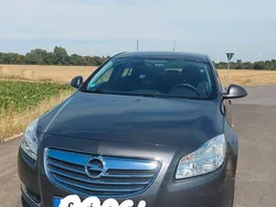 Grau Gebraucht 2009 Opel Insignia Selection Limousine | 3.900 € (Guter Preis)