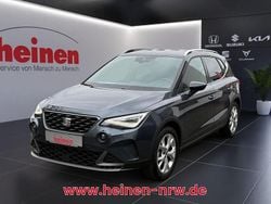 Grau Gebraucht 2023 Seat Arona FR SUV | 16.909 € (Fairer Preis)