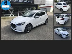 Weiß Gebraucht 2021 Mazda 2 Kleinwagen | 16.777 € (Etwas zu teuer)