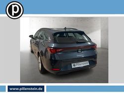 Grau Gebraucht 2022 Seat Leon Style Kombi | 19.601 € (Fairer Preis)