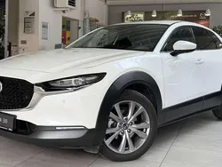 Weiß Gebraucht 2021 Mazda CX-30 Selection SUV | 23.900 € (Fairer Preis)