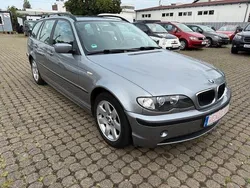 Grau Gebraucht 2003 BMW 318 Sport Line Kombi | 2.999 € (Guter Preis)