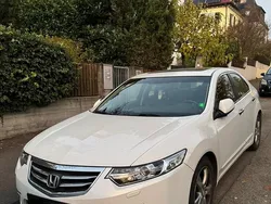Weiß Gebraucht 2014 Honda Accord Executive Limousine | 12.500 € (Teuer)