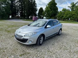 Silber Gebraucht 2011 Renault Mégane GrandTour Dynamique Kombi | 3.900 € (Fairer Preis)