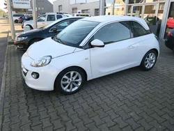 Weiß Gebraucht 2015 Opel Adam Jam Kleinwagen | 7.111 € (Fairer Preis)
