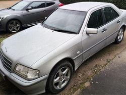 Silber Gebraucht 1999 Mercedes C180 Classic Limousine | 3.500 € (Guter Preis)