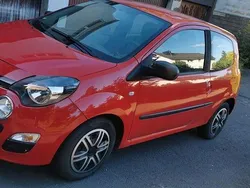 Rot Gebraucht 2013 Renault Twingo Kleinwagen | 2.700 € (Fairer Preis)
