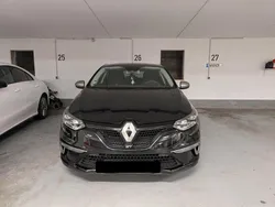 Schwarz Gebraucht 2016 Renault Mégane III Bose Edition Limousine | 15.000 € (Etwas zu teuer)