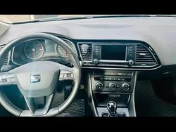 Schwarz Gebraucht 2015 Seat Leon Limousine | 9.100 € (Fairer Preis)