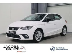 Weiss Gebraucht 2023 Seat Ibiza FR Kleinwagen | 19.370 € (Guter Preis)