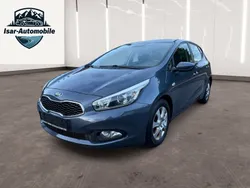 Blau Gebraucht 2012 Kia Ceed Edition 7 Limousine | 6.490 € (Fairer Preis)