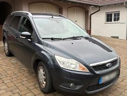 Grau Gebraucht 2008 Ford Focus Kombi | 1.200 € (Superpreis)