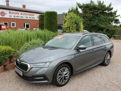 Grau Gebraucht 2023 Skoda Octavia Tour Limousine | 25.480 € (Fairer Preis)
