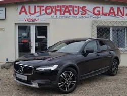 Onyx black / metallic Gebraucht 2018 Volvo V90 CC Basis Kombi | 27.999 € (Guter Preis)