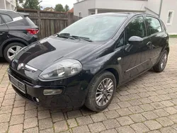 Schwarz Gebraucht 2011 Fiat Punto Active Kleinwagen | 2.500 € (Fairer Preis)