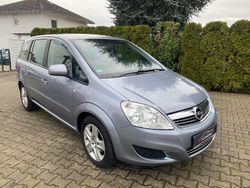 Grau Gebraucht 2009 Opel Zafira Cosmo Van / Kleinbus | 5.490 € (Teuer)