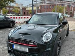Grün Gebraucht 2020 Mini John Cooper Works Coupé Coupé | 22.200 € (Fairer Preis)