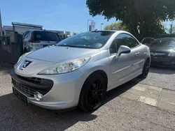 Grau Gebraucht 2009 Peugeot 207 CC Sport Cabrio | 3.490 € (Guter Preis)