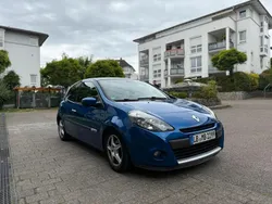 Blau Gebraucht 2009 Renault Clio II Luxe Kleinwagen | 3.999 € (Teuer)