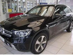 Obsidianschwarz metalliclack Gebraucht 2020 Mercedes GLC300e SUV | 29.980 € (Guter Preis)