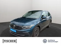 Blau Gebraucht 2021 VW Tiguan Life SUV | 29.987 € (Fairer Preis)