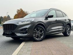 Grau Gebraucht 2020 Ford Kuga ST-Line SUV | 20.300 € (Guter Preis)