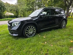 Schwarz Gebraucht 2022 Mercedes GLB200 AMG line SUV | 34.900 € (Fairer Preis)