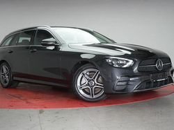 Grau Gebraucht 2023 Mercedes E300 AMG Limousine | 37.950 € (Guter Preis)