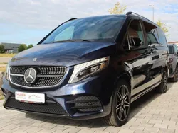 Cavansitblau metallic Gebraucht 2020 Mercedes V250 AMG line Van / Kleinbus | 47.750 € (Superpreis)