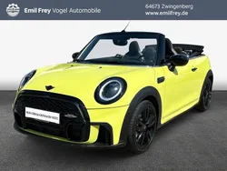 Zesty yellow Gebraucht 2022 Mini John Cooper Works Cabriolet Cabrio | 29.290 € (Fairer Preis)