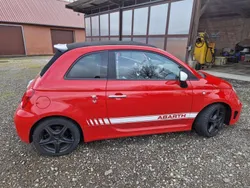 Rot Gebraucht 2016 Fiat 500 Abarth Abarth Cabrio | 15.900 € (Etwas zu teuer)