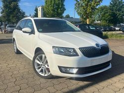 Weiß Gebraucht 2014 Skoda Octavia Active Kombi | 9.200 € (Fairer Preis)