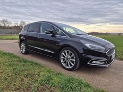 Schwarz Gebraucht 2019 Ford S-MAX Vignale Van / Kleinbus | 25.800 € (Teuer)