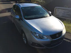 Silber Gebraucht 2010 Seat Ibiza Style Limousine | 2.900 € (Fairer Preis)