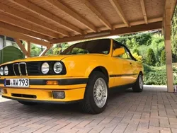 Gelb Gebraucht 1992 BMW 318 Cabriolet Cabrio | 14.990 €