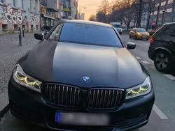 BMW 750