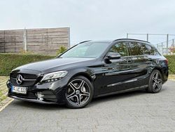 Schwarz Gebraucht 2019 Mercedes C300 AMG line Limousine | 30.500 € (Fairer Preis)